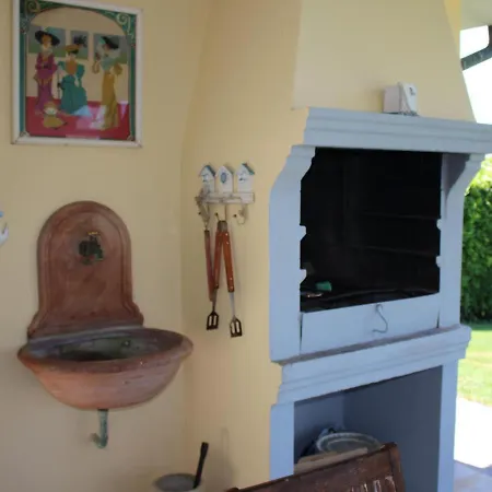 House In Versilia With Pool & Beaches Dom wakacyjny Camaiore